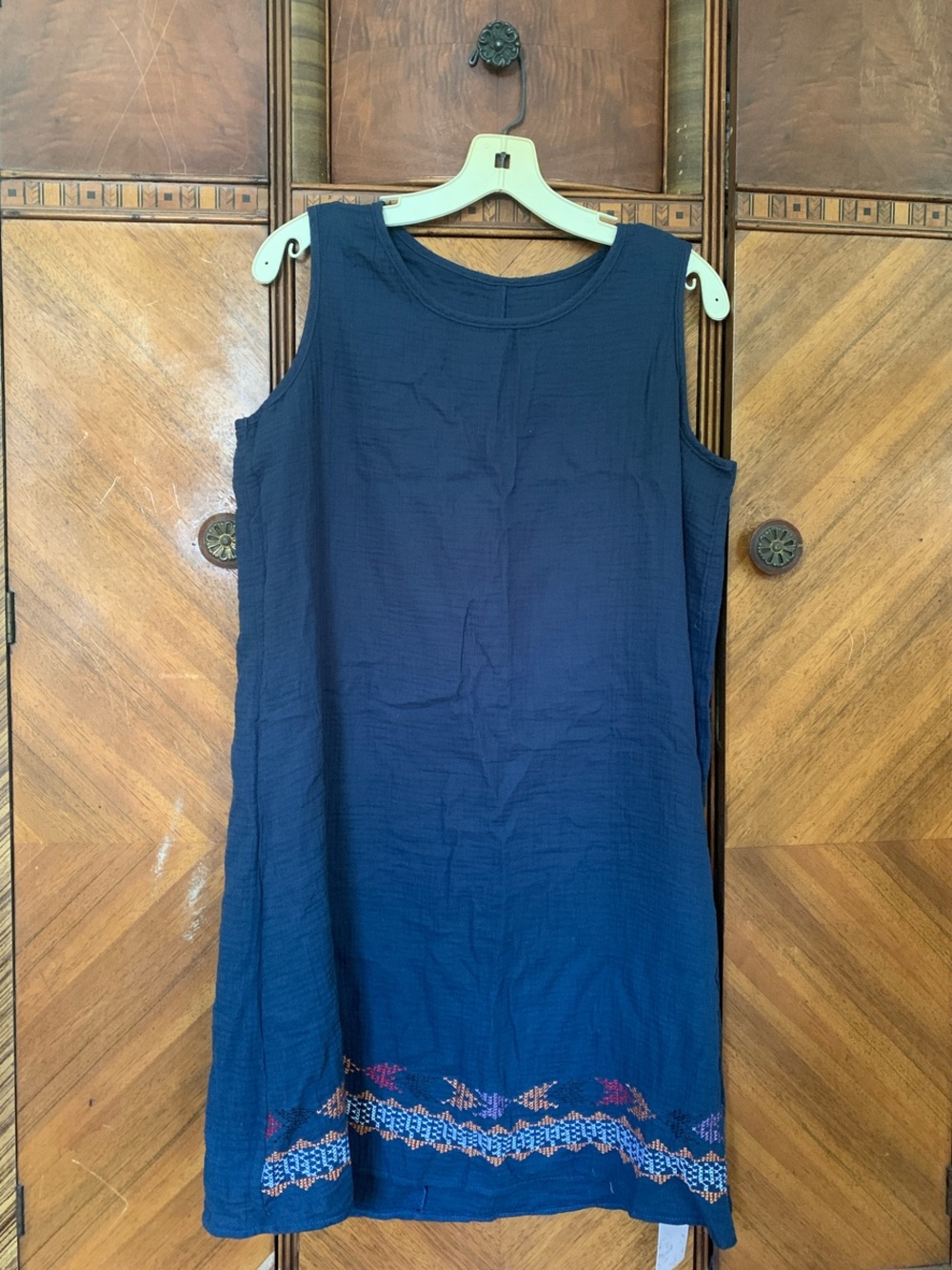 Sleeveless Navy Midi Dress with Embroidered Hem